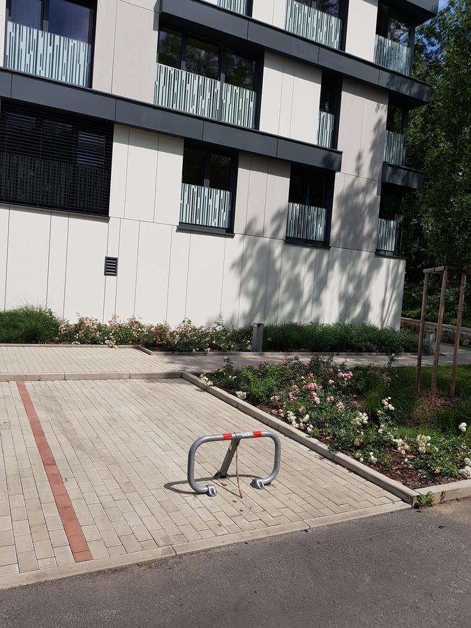 Apartamento Enjoy in Garden Praga Exterior foto