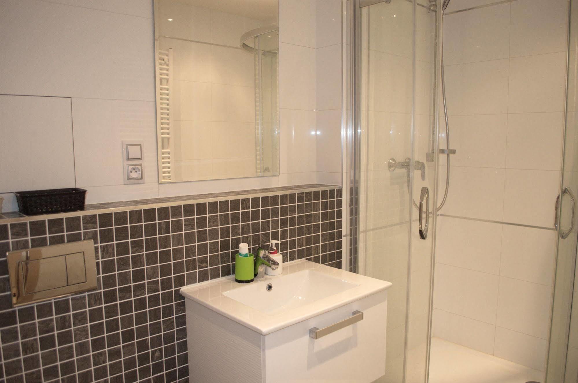 Apartamento Enjoy in Garden Praga Exterior foto