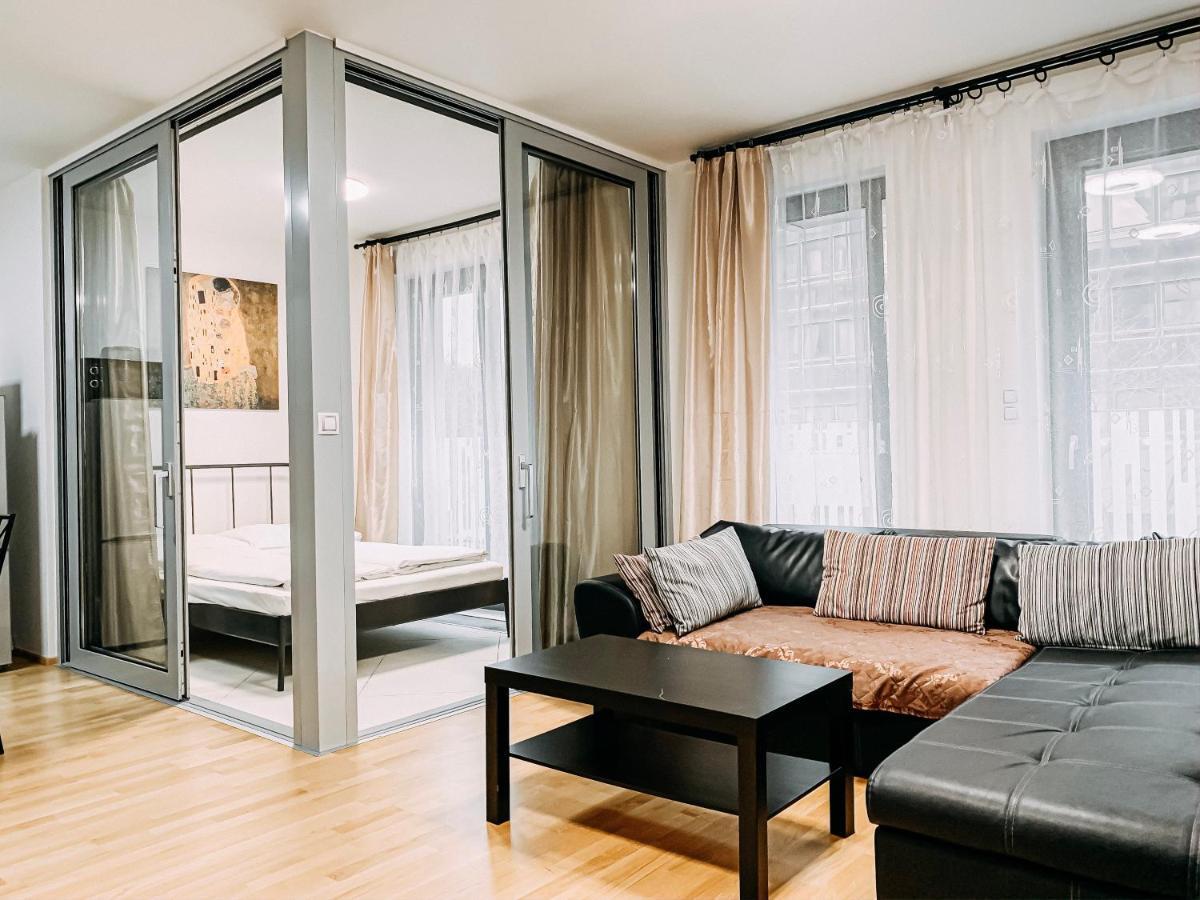 Apartamento Enjoy in Garden Praga Exterior foto
